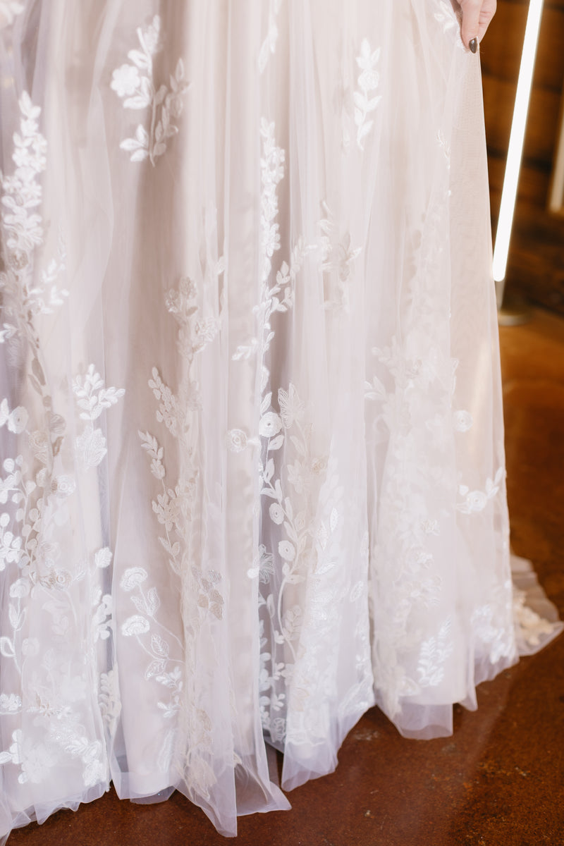 Mia Wedding Dress – BirdieBridalFW Mia Wedding Dress – BirdieBridalFW