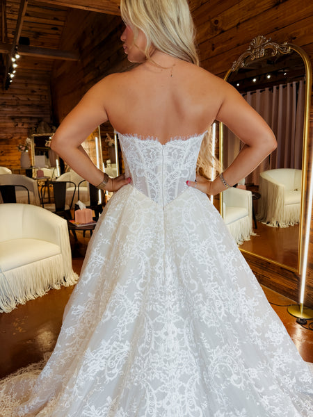 Aladdin Wedding Dress