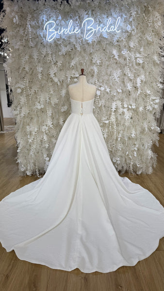 Abra Outlet Dress