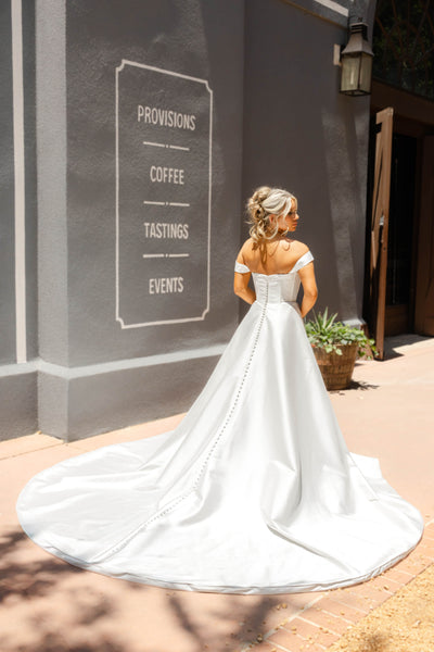 Ivoree Wedding Dress