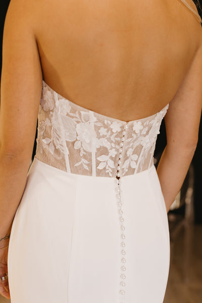 Aradia Wedding Dress