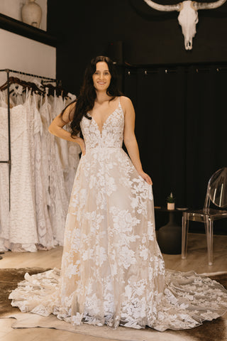 Krae Wedding Dress