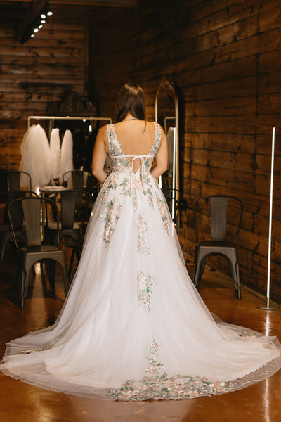 Dezzie Wedding Dress