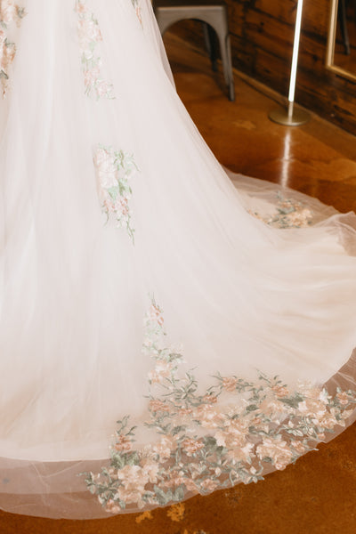 Dezzie Wedding Dress
