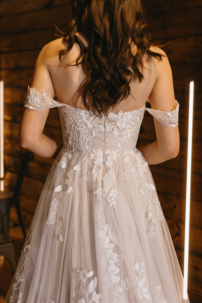 Chloe Wedding Dress