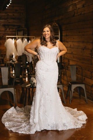 Della Wedding Dress