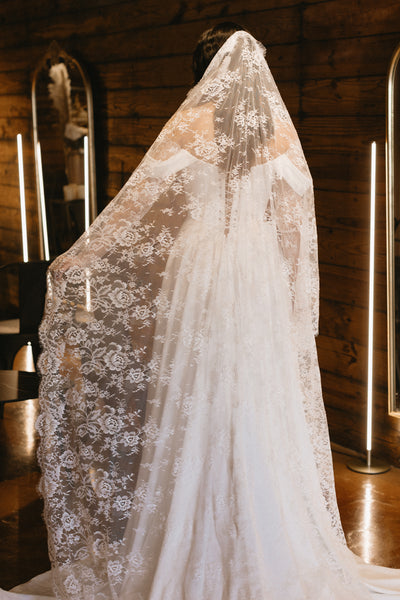 Kira Veil