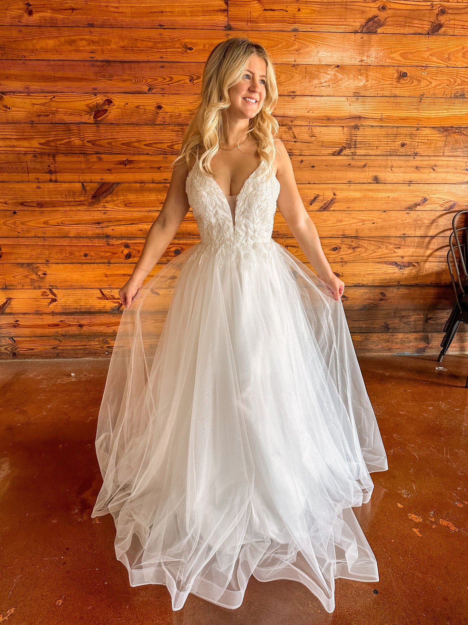 Ready to Ship - Amelia Wedding Dress