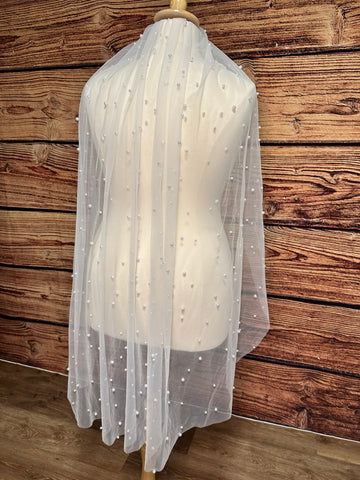 Pearl Fingertip Veil