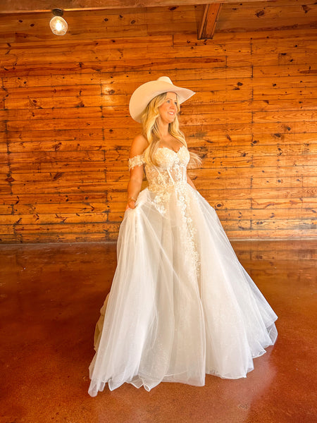 Ready to Ship - Stella Wedding Dress