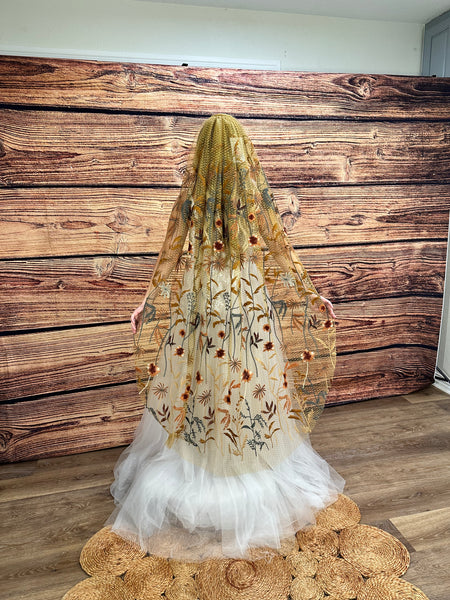 Goldie Veil