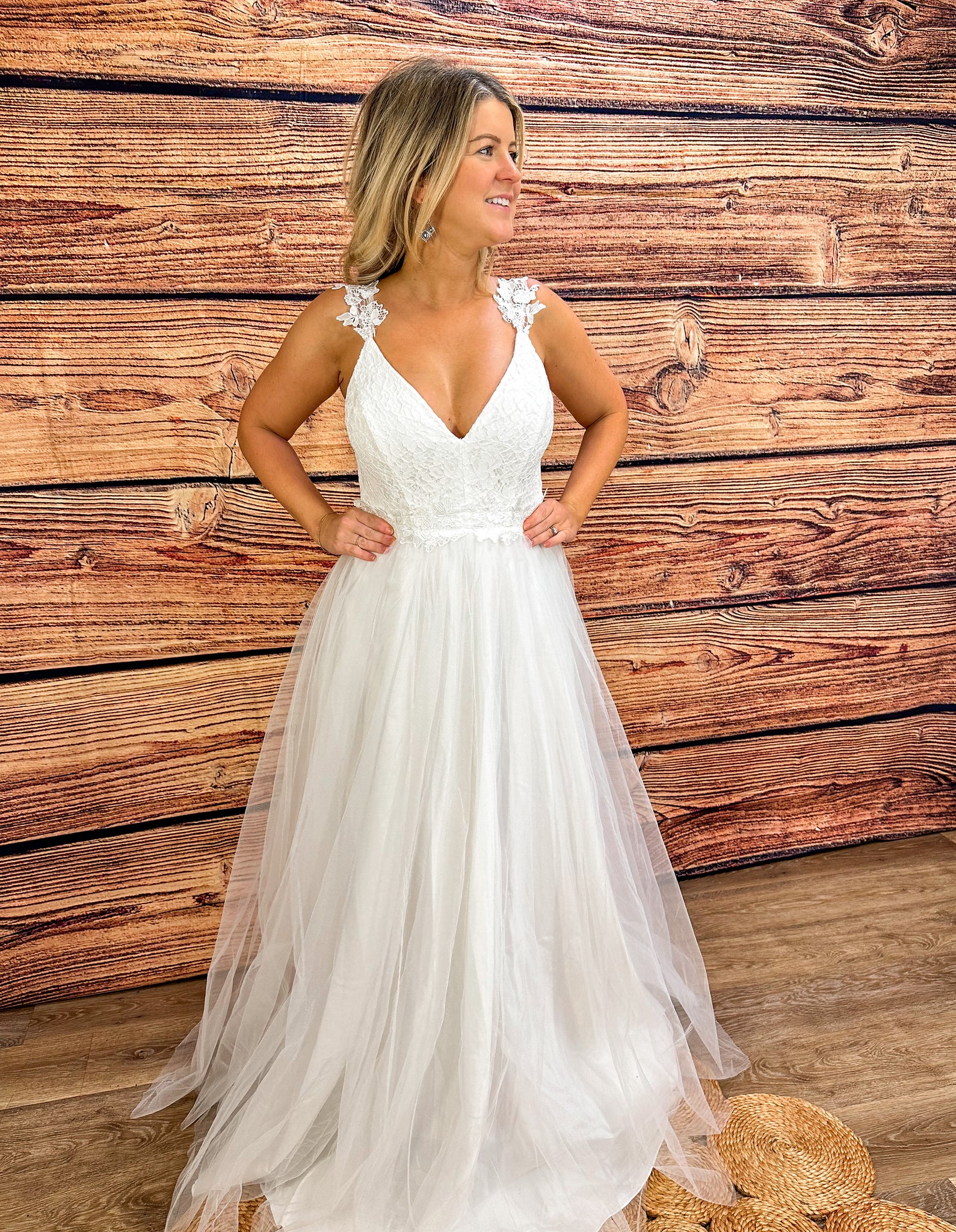 Ready to Ship - Shelby Wedding Dress