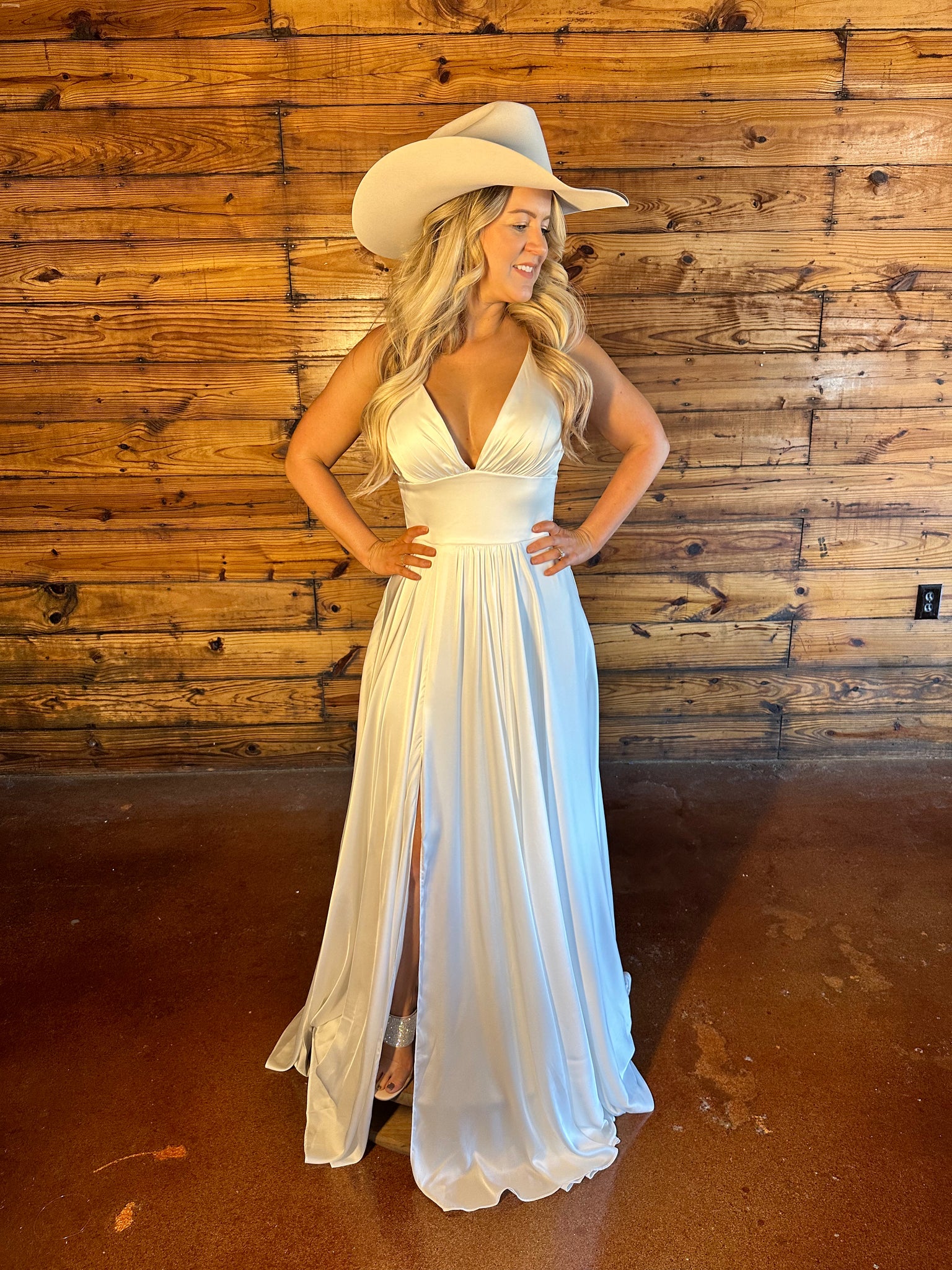 Ready to Ship - Parker Wedding Dress