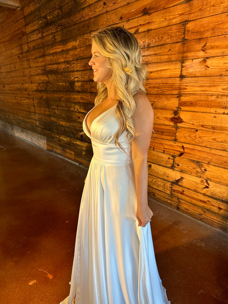 Ready to Ship - Parker Wedding Dress